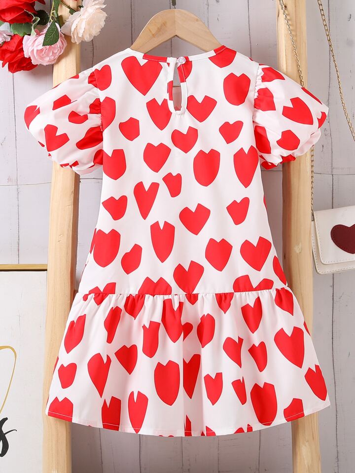 SHEIN Toddler Girls Heart Print Ruffle Hem Smock Dress