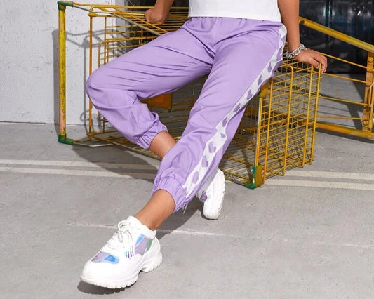 SHEIN Letter Graphic Side Seam Trousers Set