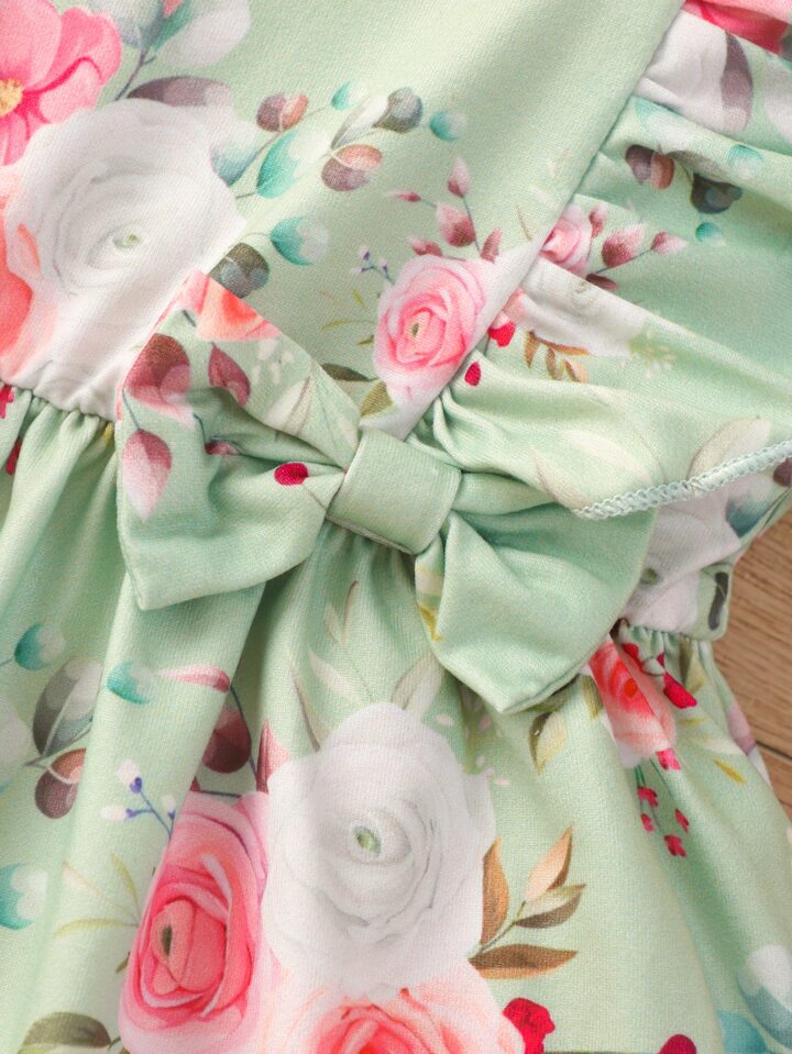 SHEIN Baby Floral Print Ruffle Trim Bow Front Dress With headband