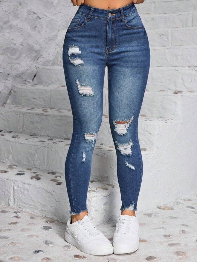 SHEIN PETITE Women's Skinny Casual Daily Wear Ripped Denim Jeans With Pockets.